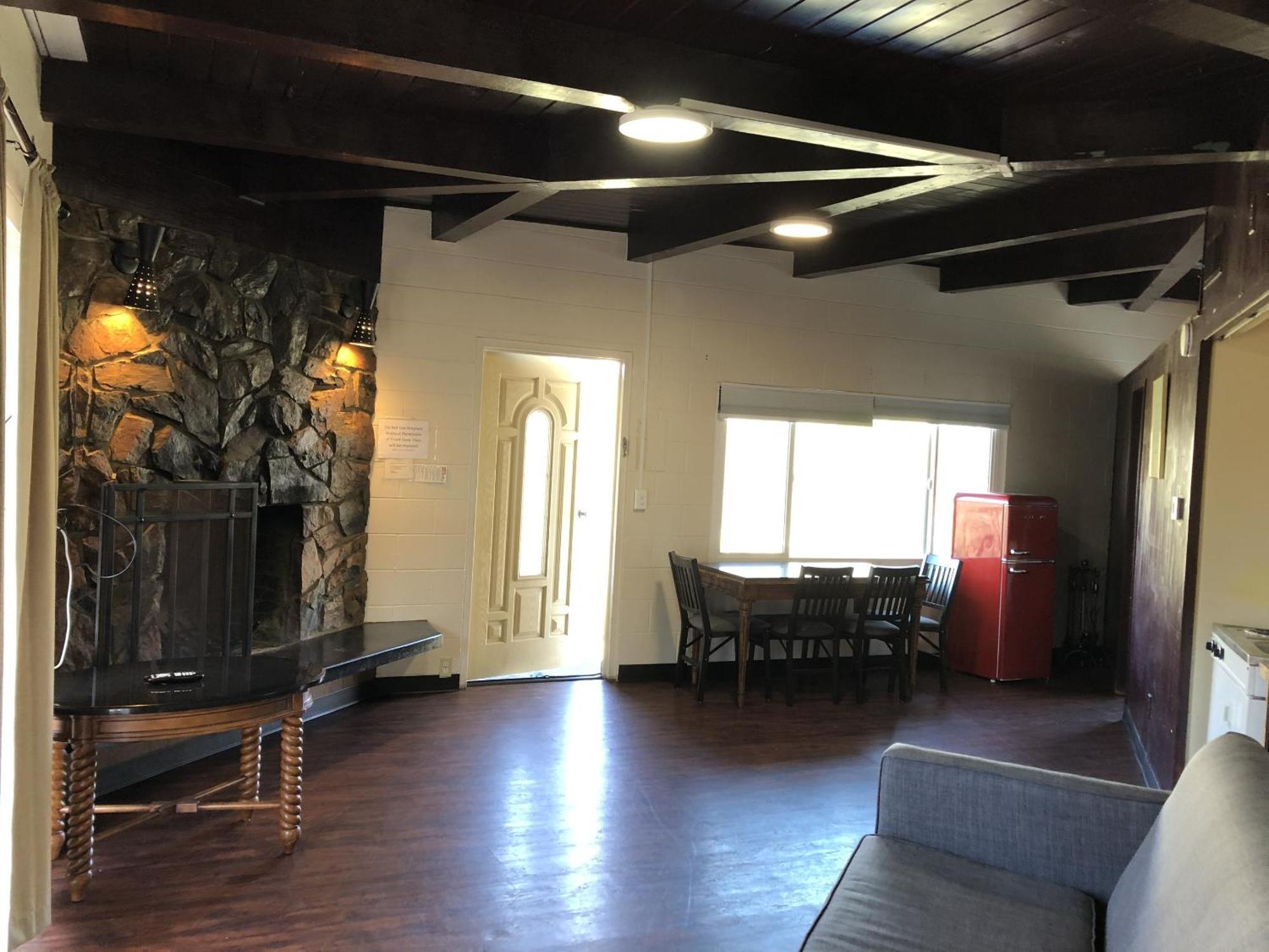 Sierra Lodge Three Rivers Phòng bức ảnh